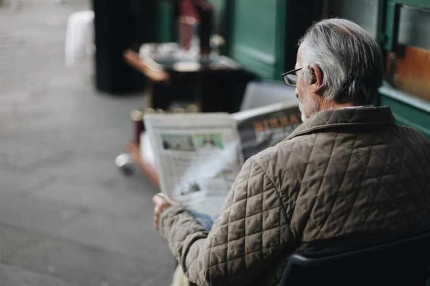 Vergütung pro Zeitung oder pro Stunde?